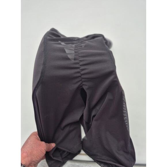 SEXYWG Black Scrunch Butt Ruched Workout Leggings – One Size - Picture 7 of 7